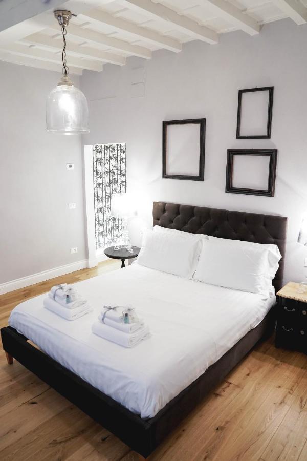 Art Apartment Black & White Suite Florencja Zewnętrze zdjęcie