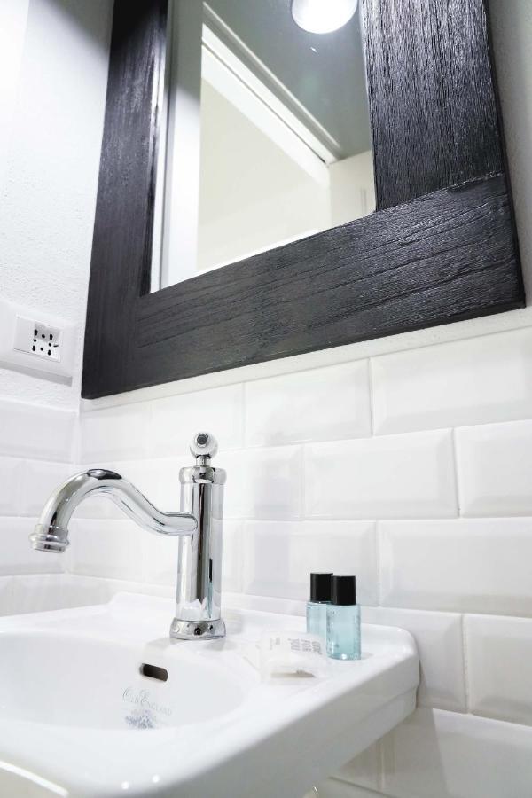 Art Apartment Black & White Suite Florencja Zewnętrze zdjęcie