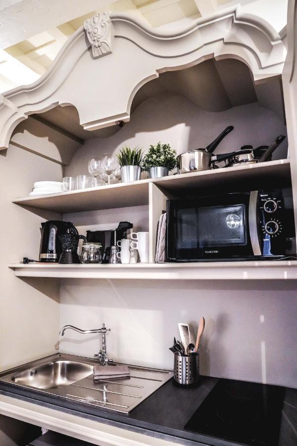Art Apartment Black & White Suite Florencja Zewnętrze zdjęcie