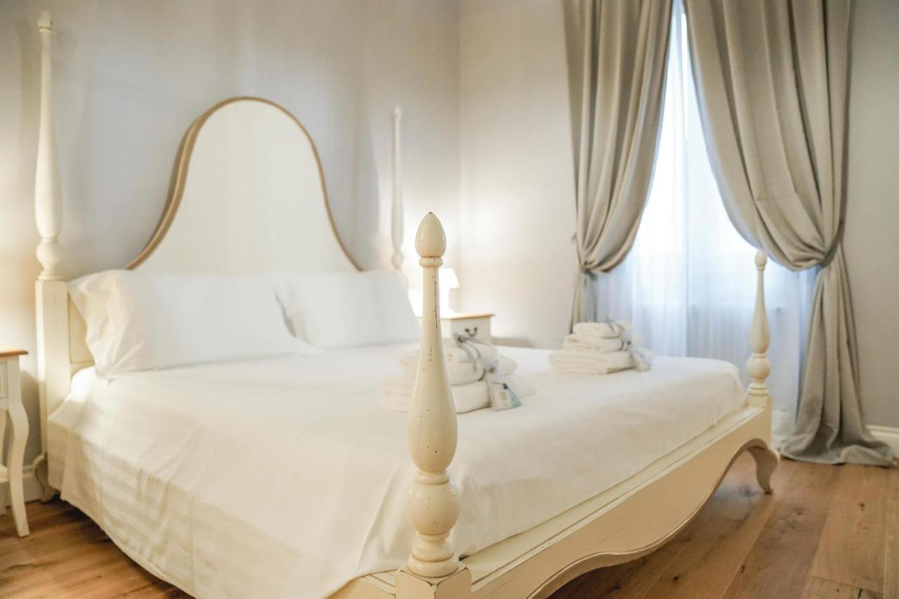 Art Apartment Black & White Suite Florencja Zewnętrze zdjęcie