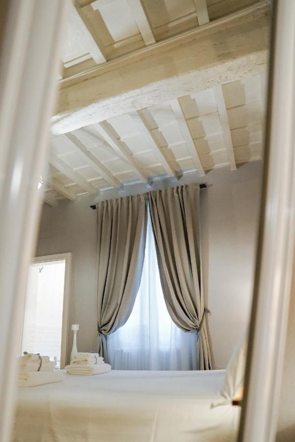 Art Apartment Black & White Suite Florencja Zewnętrze zdjęcie