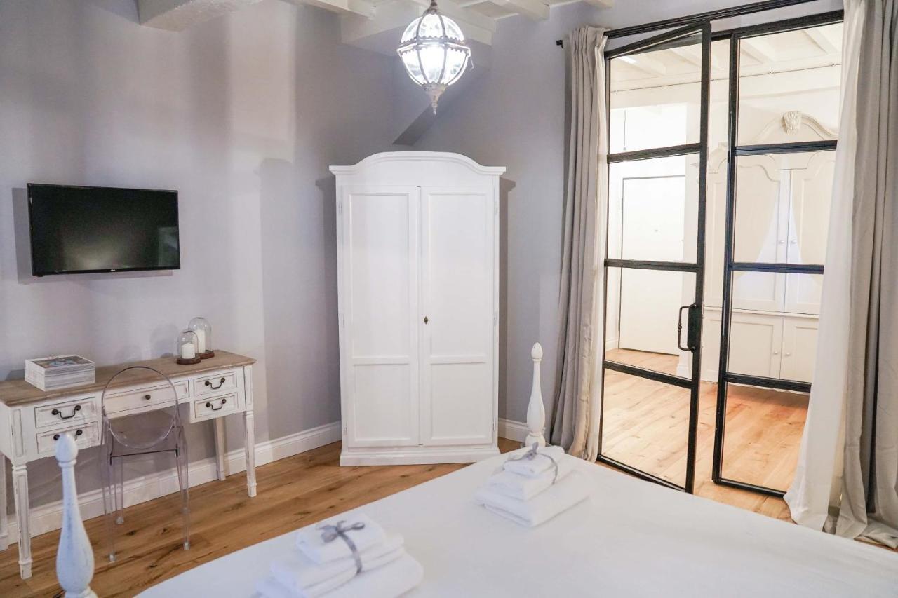Art Apartment Black & White Suite Florencja Zewnętrze zdjęcie
